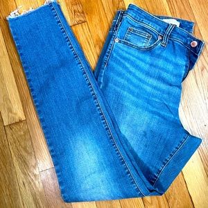 Universal Thread High Rise Skinny Size 12